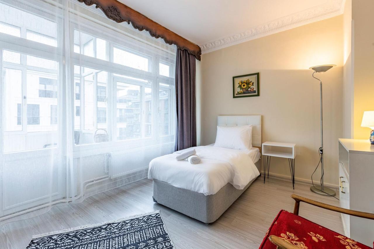Charming Apartment Surrounded By Vibrant Attractions In Kadikoy Istanbulská provincie Exteriér fotografie